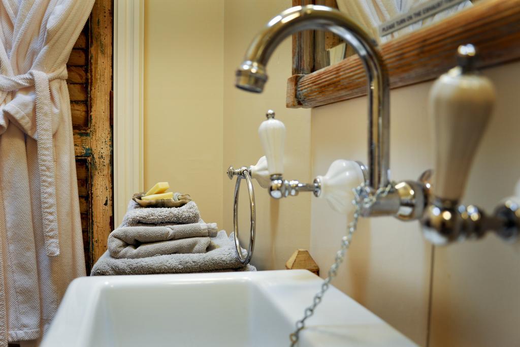 Athelney Cottage Bed And Breakfast Adelaida Exterior foto